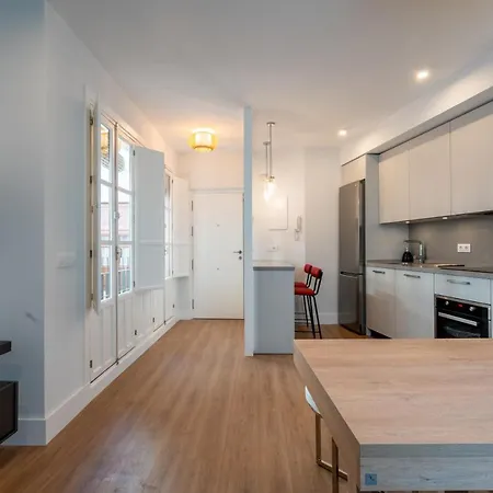 Duplex De Lujo Junto A La Catedral Terraza Privada Con Vistas A La Giralda דירה *