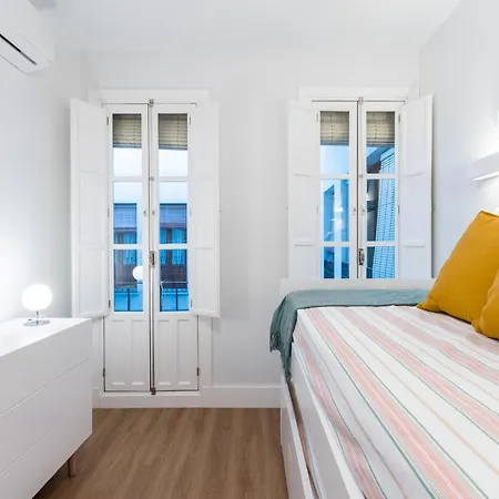 Duplex De Lujo Junto A La Catedral Terraza Privada Con Vistas A La Giralda アパート *